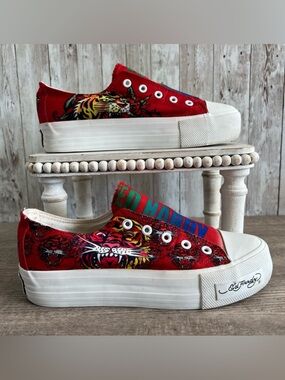 Ed Hardy Popy Red Canvas Tiger Platform Slip-Ons Sneakers Womens Size 7.5